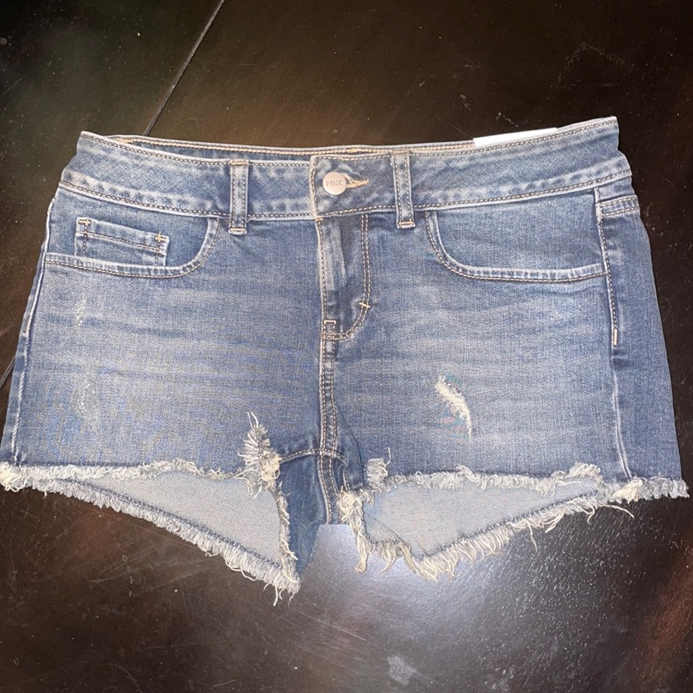 Victoria’s Secret PINK cut off denim shorts